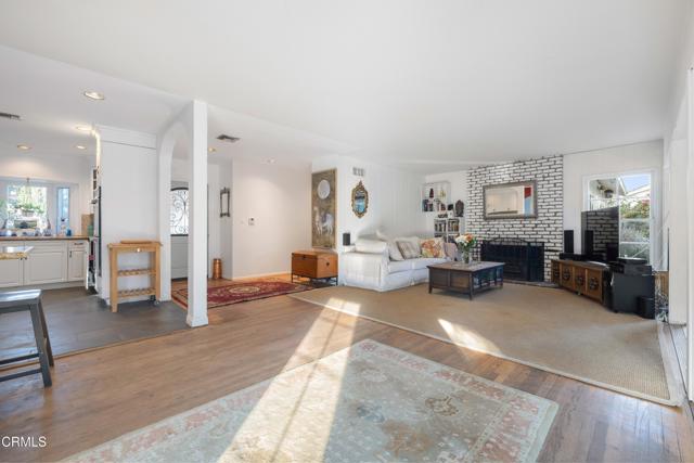 Detail Gallery Image 6 of 34 For 17350 Osborne St, –,  CA 91325 - 3 Beds | 2 Baths