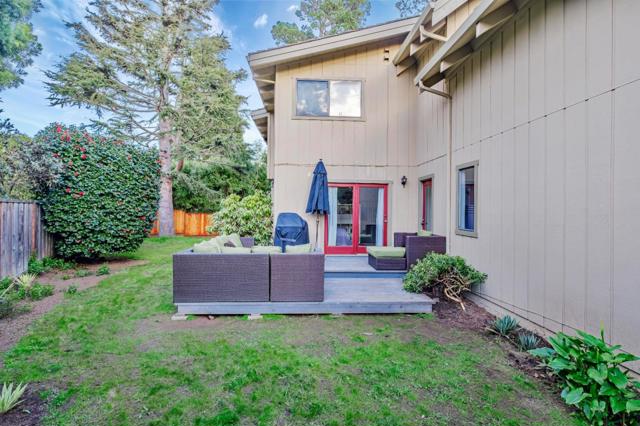 135 Seabreeze Place, Aptos CA: https://media.crmls.org/mediaz/58d0acc0-3f3f-487a-88d2-6dfef3d29426.jpg