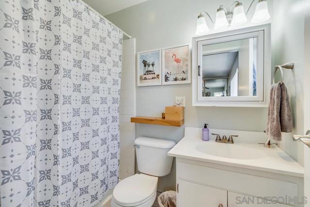 3820 Groton St, San Diego CA: https://media.crmls.org/mediaz/58d0cf3e-6af1-4dba-8026-4505aec26ffc.jpg