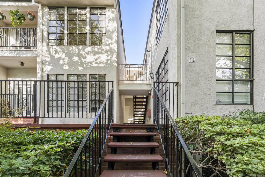 2630 Pirineos Way - photo 7
