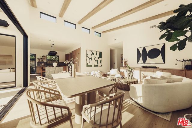 5725 Katherine Avenue, Sherman Oaks CA: https://media.crmls.org/mediaz/58d31a88-06ef-4424-b657-b86a4a75a13a.jpg