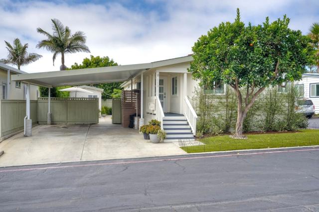 699 N Vulcan Avenue, Encinitas CA: https://media.crmls.org/mediaz/58d47d4e-e1ee-4d78-ad15-aff5ecfdf9bd.jpg