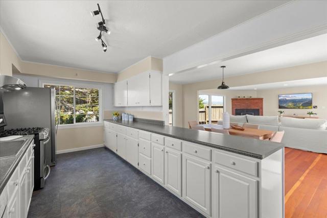 1263 Reservoir Road, Pescadero CA: https://media.crmls.org/mediaz/58d50131-6604-45f7-8b12-56b1c1c9ee11.jpg