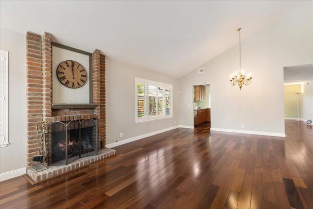 848 Pretoria Court, San Jose CA: https://media.crmls.org/mediaz/58d5ff1b-5216-4691-a29d-761fbca99f73.jpg