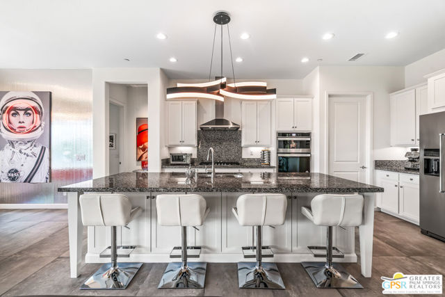 76 Claret, Rancho Mirage CA: https://media.crmls.org/mediaz/58d615f8-a25d-4410-a8d2-1e0b9f199a27.jpg