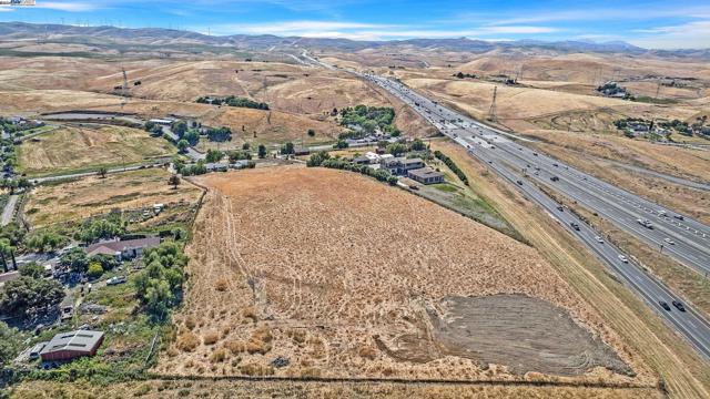Image 43 of 57 For 16881 Midway Rd