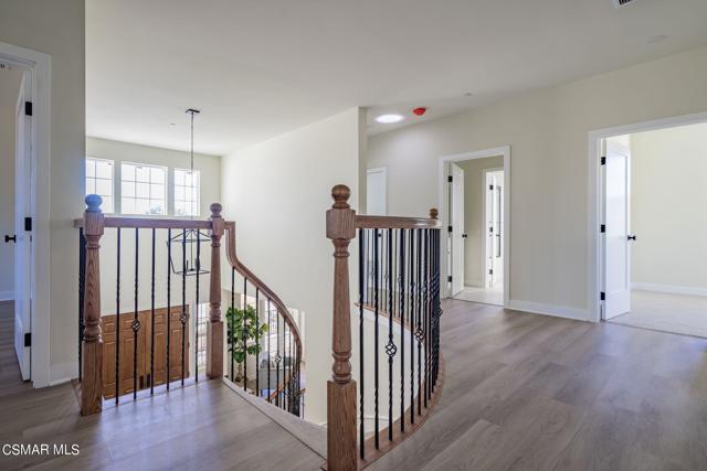 4683 Summit Avenue, Simi Valley CA: https://media.crmls.org/mediaz/58d7020a-76b9-4df9-ac30-09166bc7ad3e.jpg