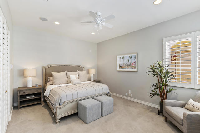 48644 Vista Palomino, La Quinta CA: https://media.crmls.org/mediaz/58d87c6d-974c-406b-b056-2bab04dc33f4.jpg