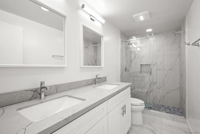 4004 Ohio st #4, San Diego CA: https://media.crmls.org/mediaz/58d928b7-41af-4c95-a7b8-7c3cb471f5e2.jpg