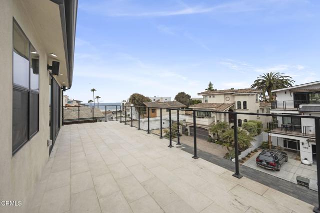 1194 Kingston Lane, Ventura CA: https://media.crmls.org/mediaz/58d9dd56-51f5-4003-9bf2-023671d4790a.jpg