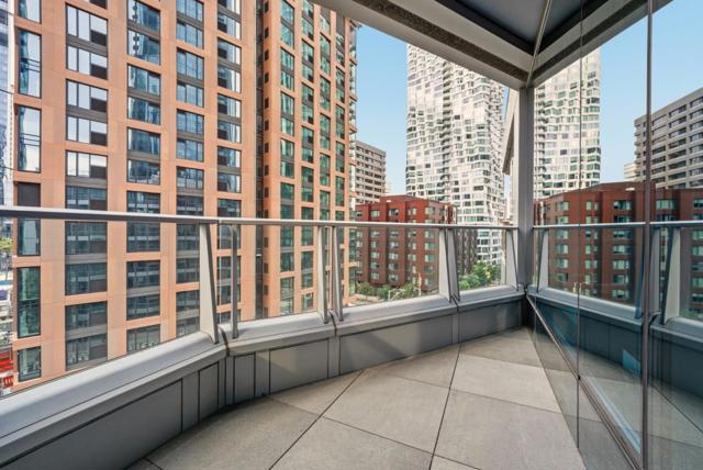 318 Main Street, San Francisco CA: https://media.crmls.org/mediaz/58da7fc0-80e2-4d62-8384-a54ed0da1ce1.jpg