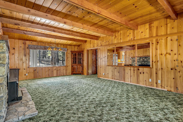 52551 Pine Ridge Road, Idyllwild CA: https://media.crmls.org/mediaz/58da812b-c320-4768-aa2a-f6de10b6bf81.jpg