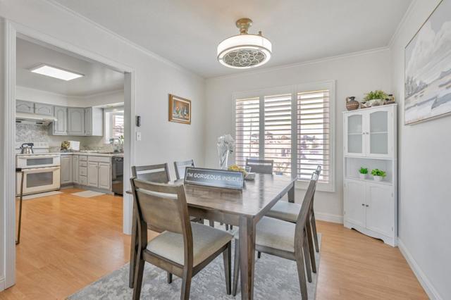 214 Manor Drive, South San Francisco CA: https://media.crmls.org/mediaz/58dab17f-95ff-4777-accf-be599d090f28.jpg