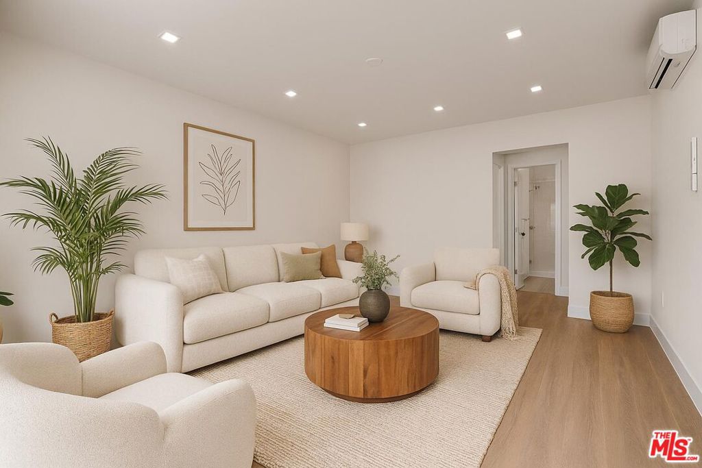 420 S Sepulveda Boulevard #9