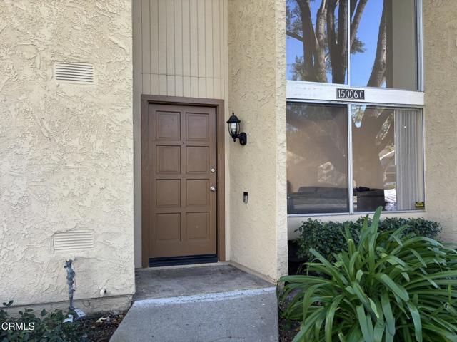 Detail Gallery Image 2 of 47 For 15006 Varsity #C,  Moorpark,  CA 93021 - 3 Beds | 2 Baths