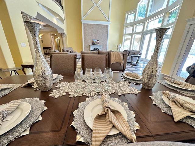 734 Bridle Ridge Court, Fairfield CA: https://media.crmls.org/mediaz/58db8f31-6e7a-42c0-a513-8f6bb642567c.jpg