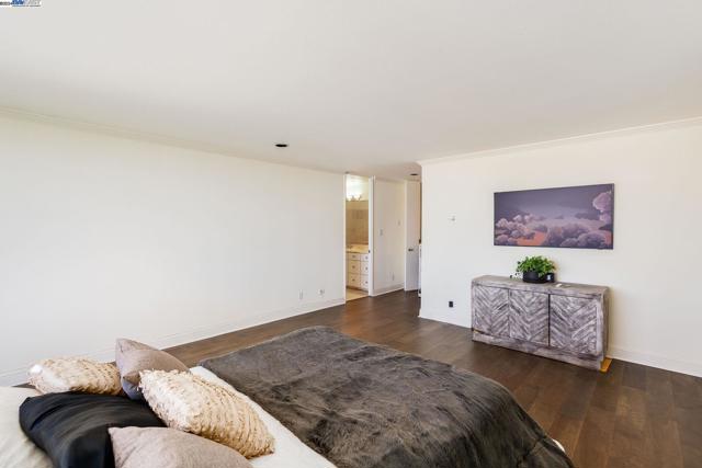 Image 35 of 50 For 565 Bellevue  1903