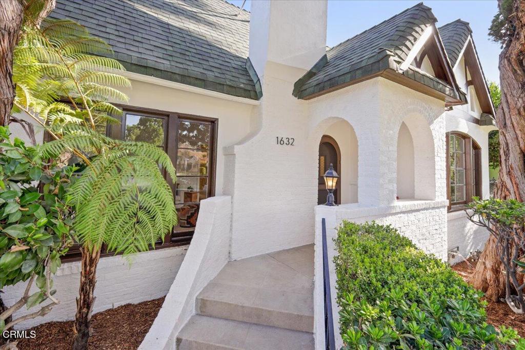 1632 Oak Grove Drive