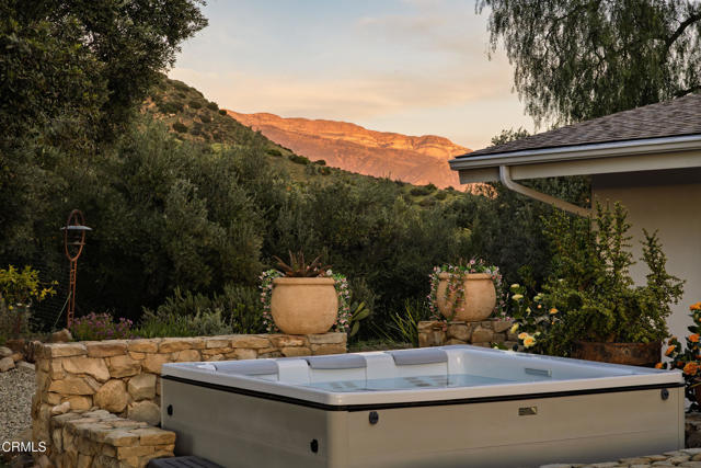 Detail Gallery Image 21 of 42 For 1417 Foothill Rd, Ojai,  CA 93023 - 4 Beds | 3 Baths