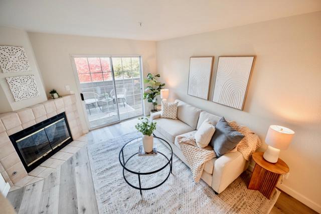 160 Seascape Ridge Drive, Aptos CA: https://media.crmls.org/mediaz/58df2671-7c45-4188-93bf-afb0670dc69d.jpg