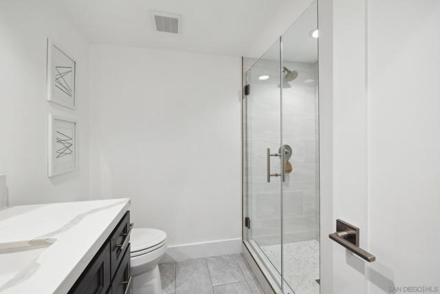 28145 Shady Meadow Ln, Yorba Linda CA: https://media.crmls.org/mediaz/58df3b99-78dc-4043-bf2d-f0735b07ed7d.jpg