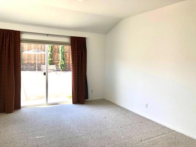 17 Saucito Avenue, Del Rey Oaks CA: https://media.crmls.org/mediaz/58dfbc5f-a99a-44a0-af93-c2cef6679639.jpg