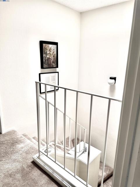 3521 Oleander, Alameda CA: https://media.crmls.org/mediaz/58dff8f0-7eaa-4a9c-91cd-bbc71fe3be5b.jpg