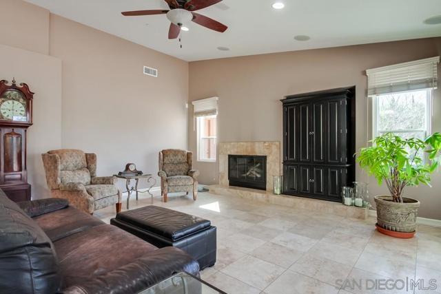 Image 18 of 44 For 16270 Pauma Valley Dr