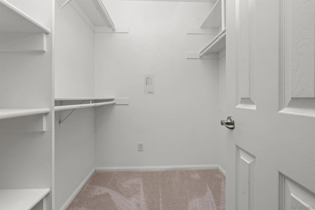 MLS #250031902SD img 33