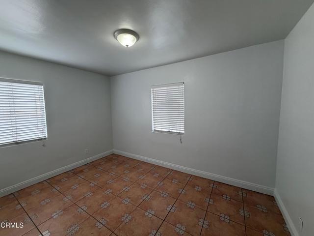 Detail Gallery Image 7 of 9 For 1025 S G St, Oxnard,  CA 93030 - 2 Beds | 1 Baths