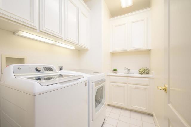 1791 Woodhaven Place, Mountain View CA: https://media.crmls.org/mediaz/58eaf024-adb0-4e59-ba4b-3b3ead4514ed.jpg
