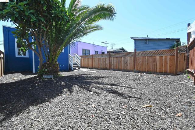 2609 68Th Ave, Oakland, California 94605, 2 Bedrooms Bedrooms, ,1 BathroomBathrooms,Single Family Residence,For Sale,68Th Ave,41060826