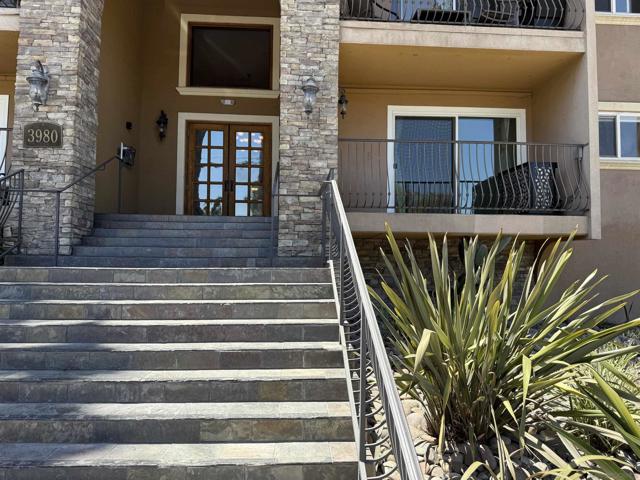 3980 8th Ave, San Diego CA: https://media.crmls.org/mediaz/58ebcfe6-5f0c-457a-b365-782c78bcac45.jpg