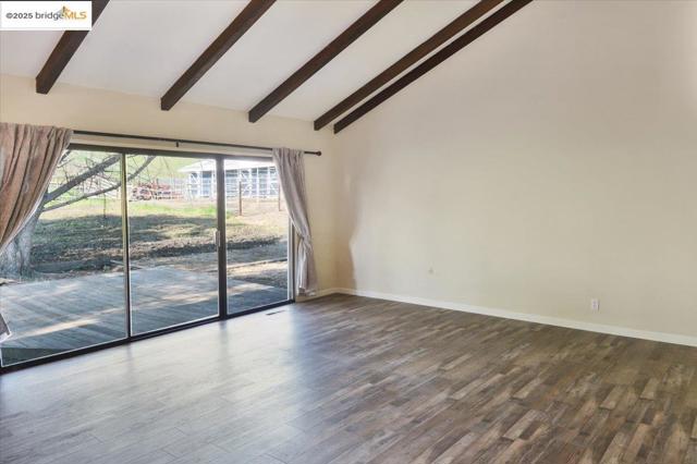 1610 Lawrence Rd, Danville CA: https://media.crmls.org/mediaz/58ec5c8f-f76b-4e8e-833a-016598c4ffd4.jpg