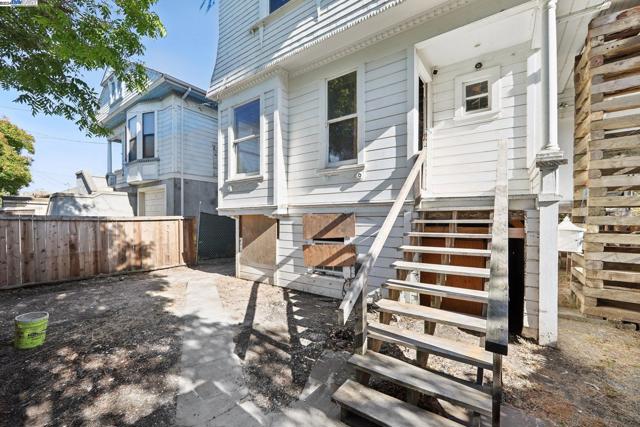 Image 12 of 48 For 1291 55th St