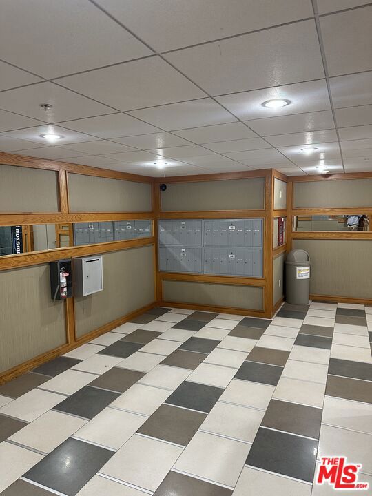 1319 N Detroit Street, Los Angeles CA: https://media.crmls.org/mediaz/58ecaf1a-88c4-47ac-bd0f-f00c2a354ea5.jpg