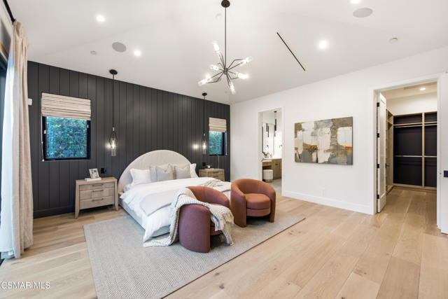 5 Bed Home for Sale in Sherman Oaks, California
