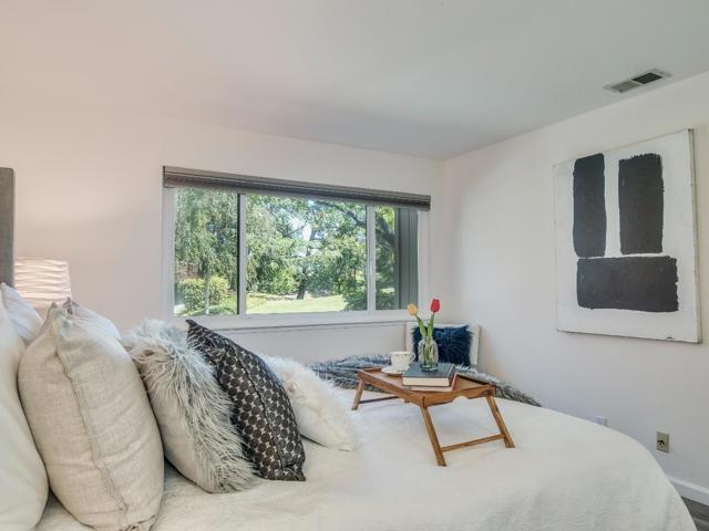 2202 La Terrace Circle, San Jose CA: https://media.crmls.org/mediaz/58eed8db-75cf-48c9-a8a7-1990a92f20e8.jpg