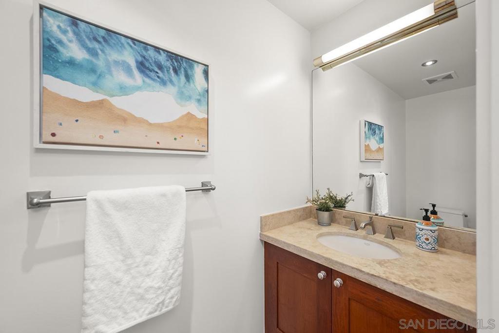 700 E Street - photo 18