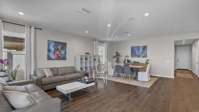 30491 De Caron Street, Murrieta CA: https://media.crmls.org/mediaz/58f111df-b254-4e97-9f3f-aef53afa8e04.jpg