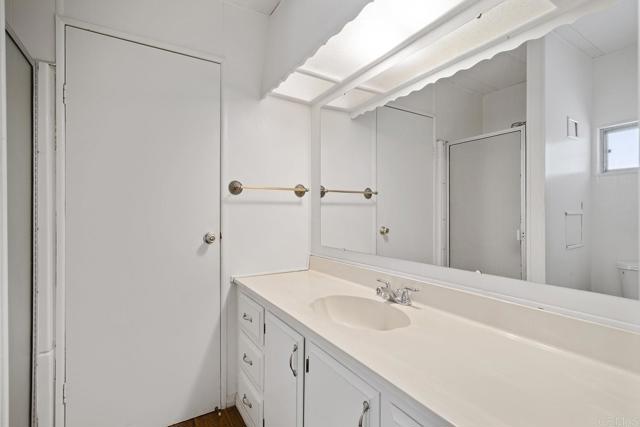 Detail Gallery Image 17 of 40 For 2400 W Valley Pkwy #35,  Escondido,  CA 92029 - 4 Beds | 2 Baths