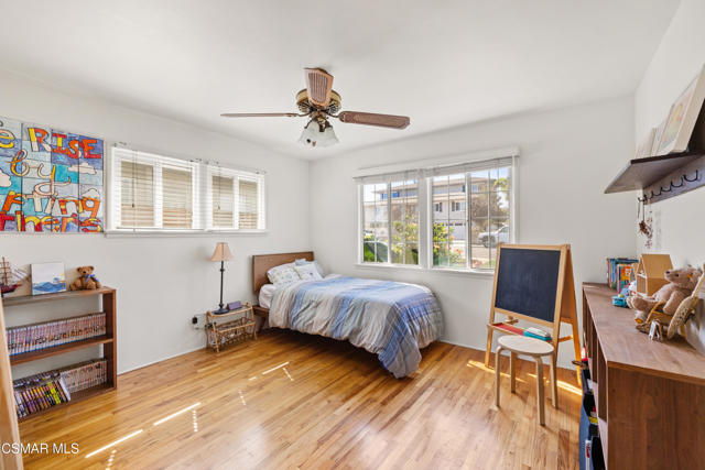 60 Grandview Circle, Camarillo CA: https://media.crmls.org/mediaz/58f19044-25ff-4a51-b5fd-bff6a88c32a0.jpg