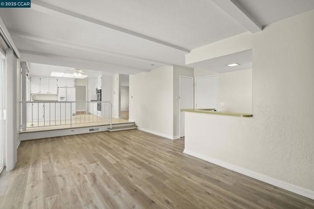 715 Graymont Circle, Concord CA: https://media.crmls.org/mediaz/58f1dac5-4c9b-4b8e-9f13-55b72baeade0.jpg