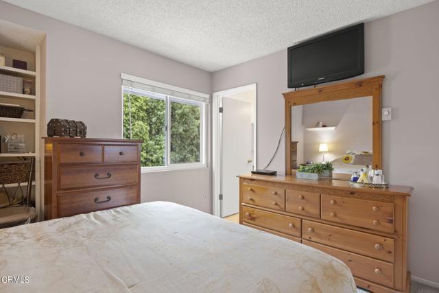 Detail Gallery Image 21 of 45 For 5041 Rhoads Ave #D,  Santa Barbara,  CA 93111 - 4 Beds | 2/1 Baths