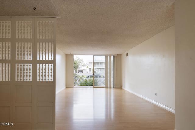 1000 Cordova Street, Pasadena CA: https://media.crmls.org/mediaz/58f2c580-0ada-4909-8919-59d43689e7b4.jpg