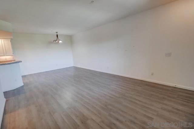 1875 Baudouin Pl, Chula Vista CA: https://media.crmls.org/mediaz/58f30a91-a0de-4a54-a4cf-5054a34c57aa.jpg