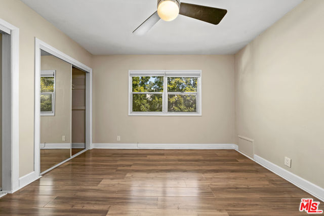 8555 Sherwood Drive, West Hollywood CA: https://media.crmls.org/mediaz/58f3164e-166c-409c-9353-080ce43fecc8.jpg