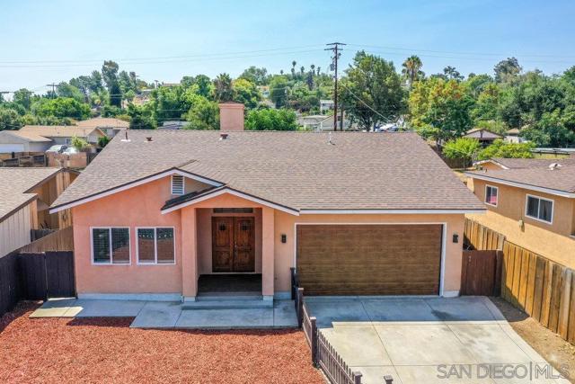 1135 E 3rd Ave, Escondido CA: https://media.crmls.org/mediaz/58f4a5db-ff9f-4c70-a8cd-277bd5f1faad.jpg