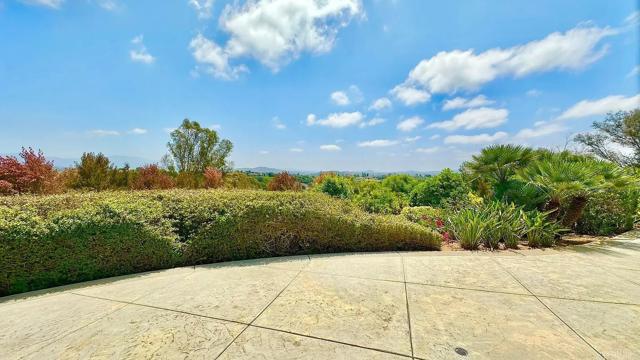 Detail Gallery Image 25 of 35 For 2798 Alta Vista Dr, Fallbrook,  CA 92028 - 3 Beds | 2/1 Baths
