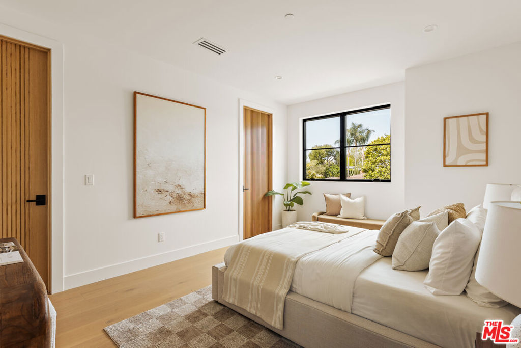 MLS #26874193 image #21